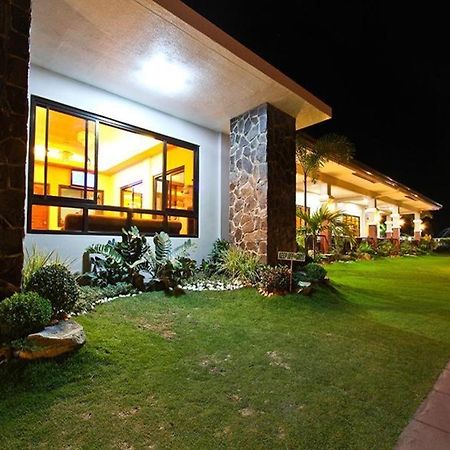 La Suena Brisa Beach Resort And Events Place Batangas Dış mekan fotoğraf